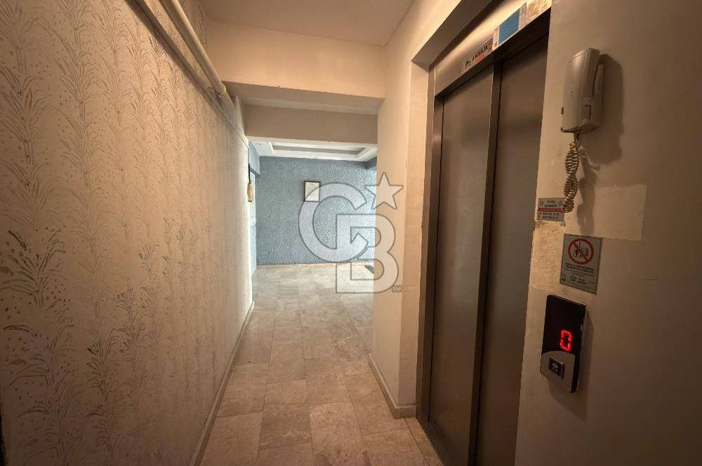 Bayraklı Emek Mahallesi’nde Satılık 2+1 Daire