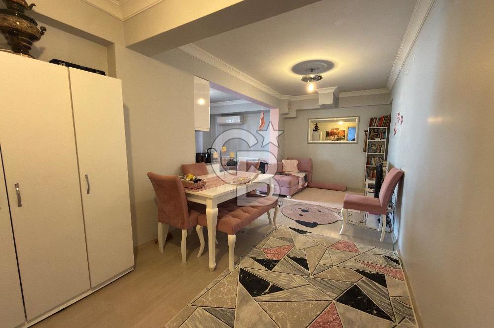 Bayraklı Emek Mahallesi’nde Satılık 2+1 Daire