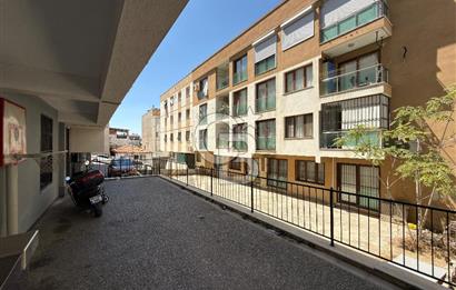 Bayraklı Emek Mahallesi’nde Satılık 2+1 Daire