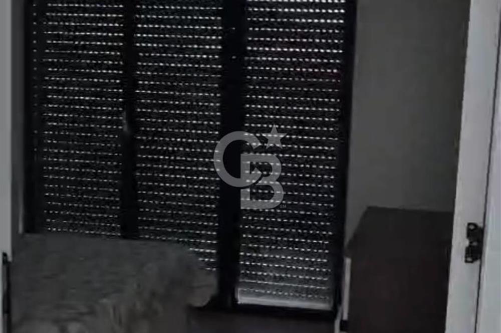 Salacak'ta Eşsiz Boğaz Manzaralı Prestijli 2+1 Daire