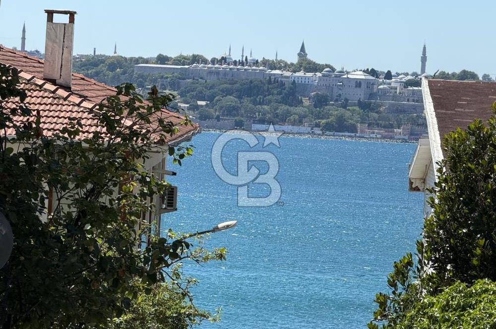 Salacak'ta Eşsiz Boğaz Manzaralı Prestijli 2+1 Daire
