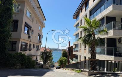 Salacak'ta Eşsiz Boğaz Manzaralı Prestijli 2+1 Daire