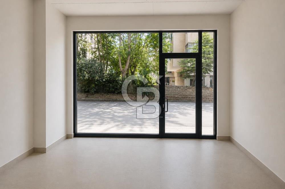 Kazasker Şemsettin Günaltay Caddesi 'nde Kiralık Dükkan