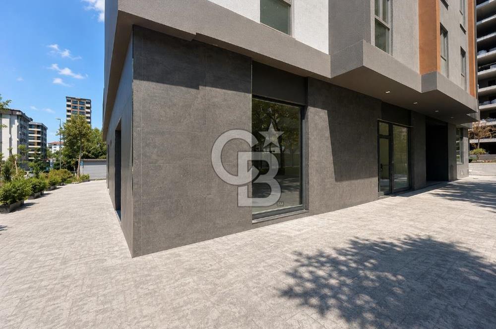 Kazasker Şemsettin Günaltay Caddesi 'nde Kiralık Dükkan