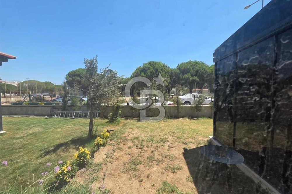 Ayvalık Altınova Kolaylı Plus'ta Havuzlu Sitede Bahçe Katı 1+1