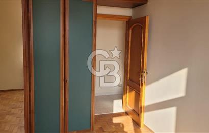 Etiler Akmerkez Karşısı Petrol Sitesi'nde Kiralık Daire 2+1