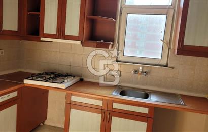 Etiler Akmerkez Karşısı Petrol Sitesi'nde Kiralık Daire 2+1