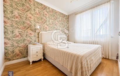 Grena Suadiye Sitesi 'nde Deniz Manzaralı 3+1 Satılık Daire