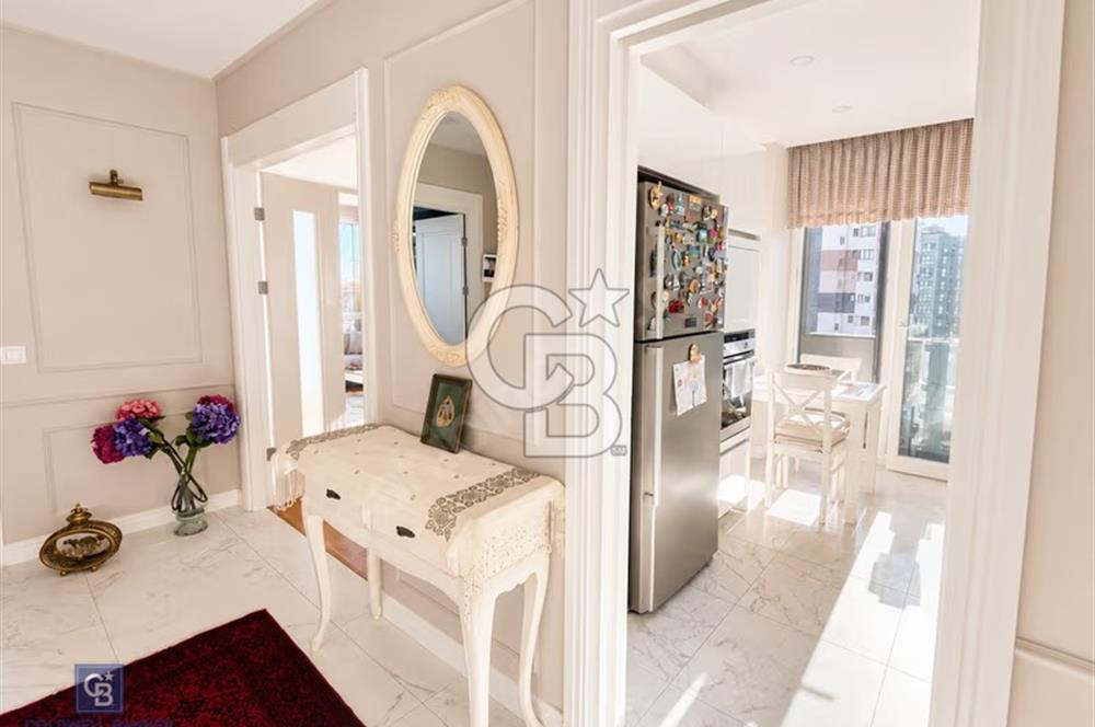 Grena Suadiye Sitesi 'nde Deniz Manzaralı 3+1 Satılık Daire