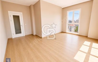 Kozyatağı Şemsettin Günaltay'da Teslime Yakın 4+1 Satılık Daire