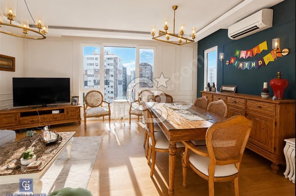 Grena Suadiye Sitesi 'nde Deniz Manzaralı 3+1 Satılık Daire