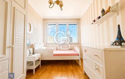 Grena Suadiye Sitesi 'nde Deniz Manzaralı 3+1 Satılık Daire