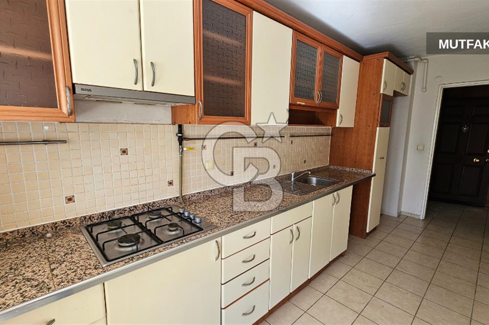 Bayraklı Soğukkuyu'da 3+1 Kiralık Daire Arakat Asansör Otopark