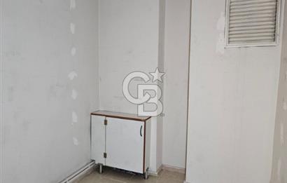 Bayraklı Soğukkuyu'da 3+1 Kiralık Daire Arakat Asansör Otopark