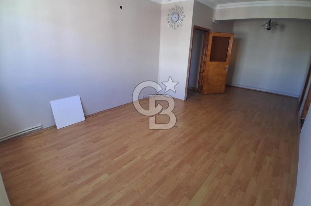Kaynarca Fevzi Çakmak mah satılık toprak arsa tapulu 2+1 daire