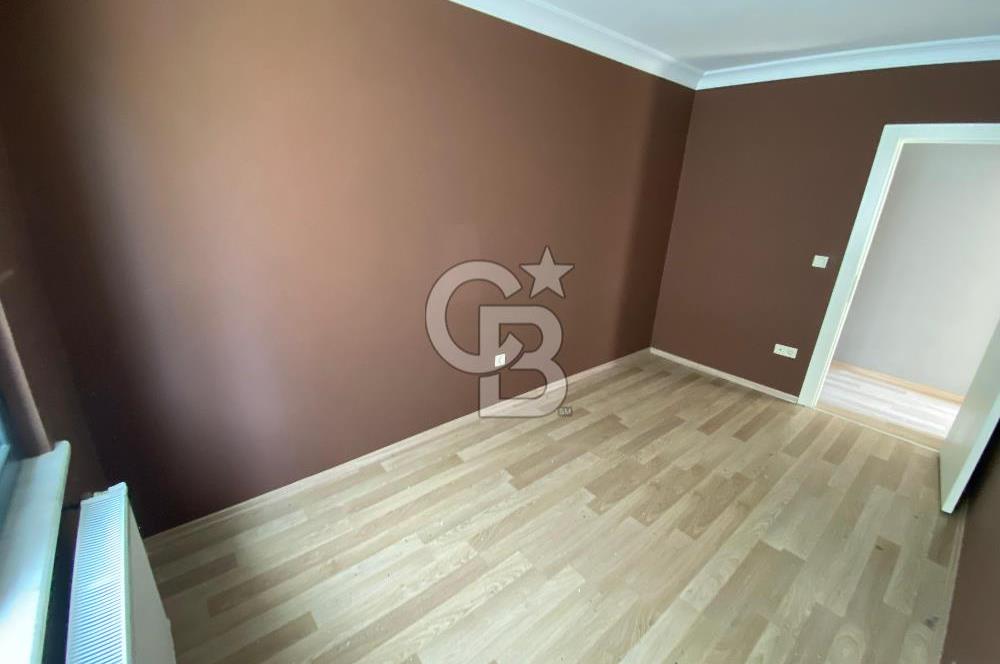 ÇEKMEKÖY MERKEZ MAHALLESİ'NDE 90 m² KİRALIK 3+1 DAİRE