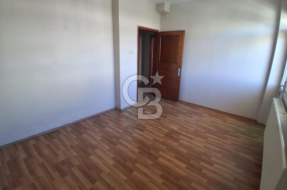 Kaynarca Fevzi Çakmak mah satılık toprak arsa tapulu 2+1 daire
