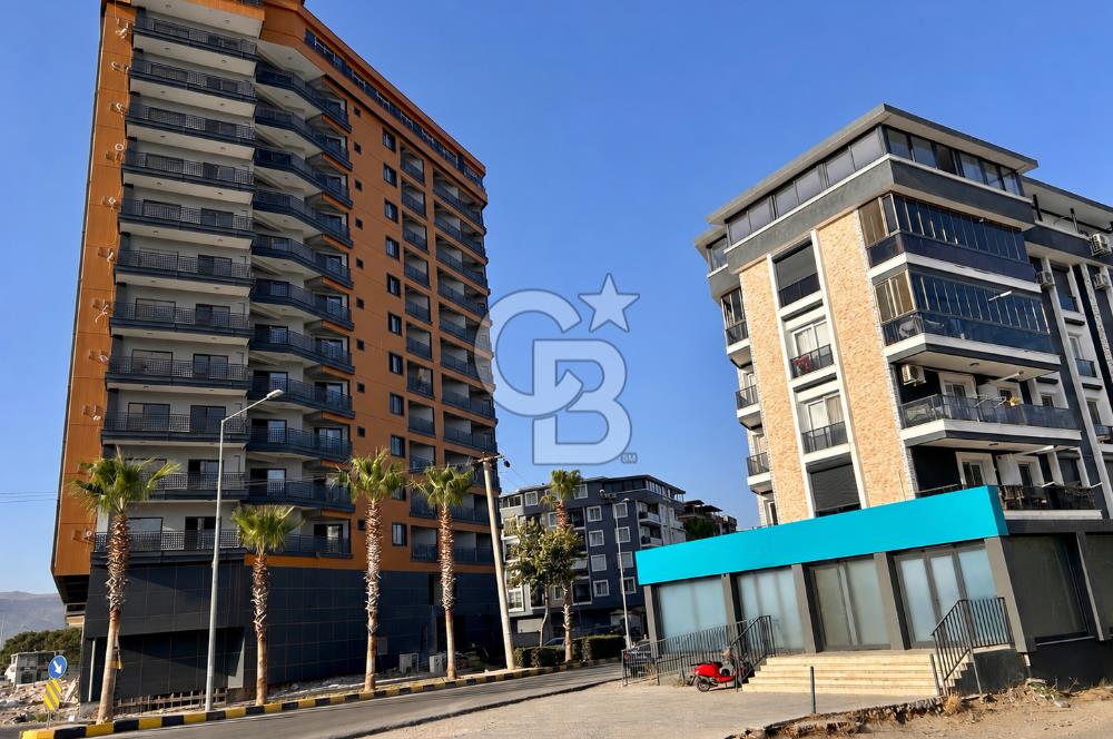 MENEMEN ESATPAŞA MAHALLESİ ANA CADDE ÜZERİ 3+1 SATILIK DAİRE