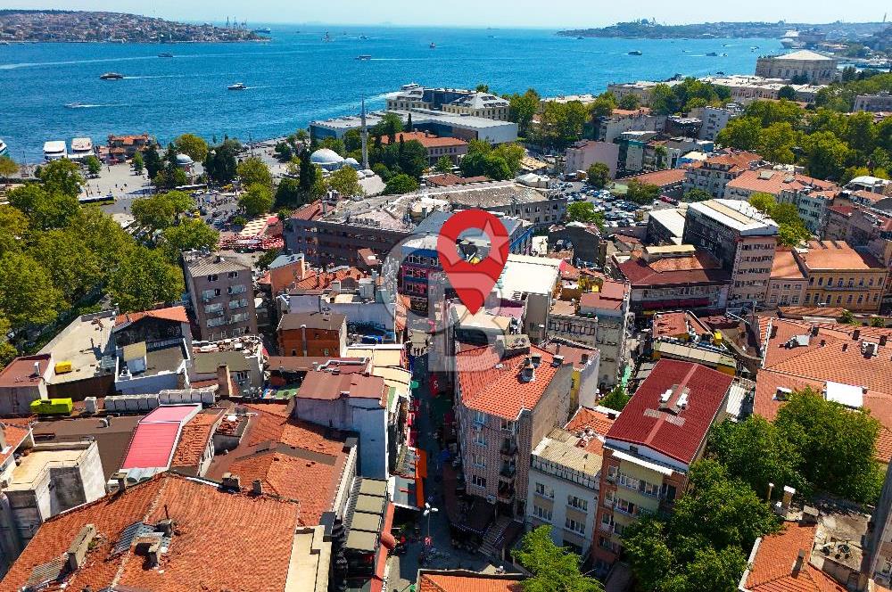 Fırsat Devren Beşiktaş Çarşı’da Boğaz Manzaralı Teraslı 3 Katlı Meyhane Konseptli Özel Mekân