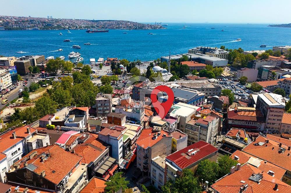 Fırsat Devren Beşiktaş Çarşı’da Boğaz Manzaralı Teraslı 3 Katlı Meyhane Konseptli Özel Mekân