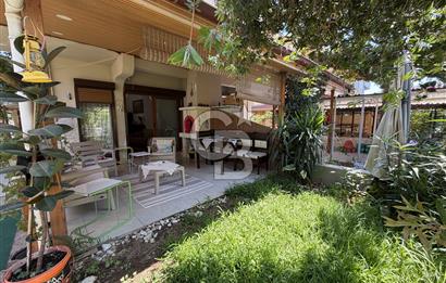 Gümüldür Merkezde Plaja 200 m 5+1 Müstakil Villa