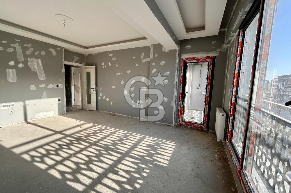 MENEMEN ESATPAŞA MAHALLESİ ANA CADDE ÜZERİ 3+1 SATILIK DAİRE