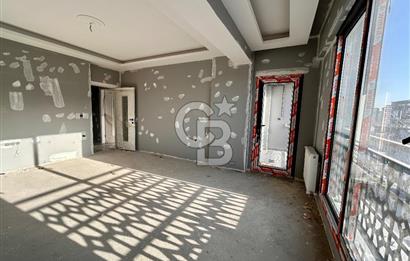 MENEMEN ESATPAŞA MAHALLESİ ANA CADDE ÜZERİ 3+1 SATILIK DAİRE