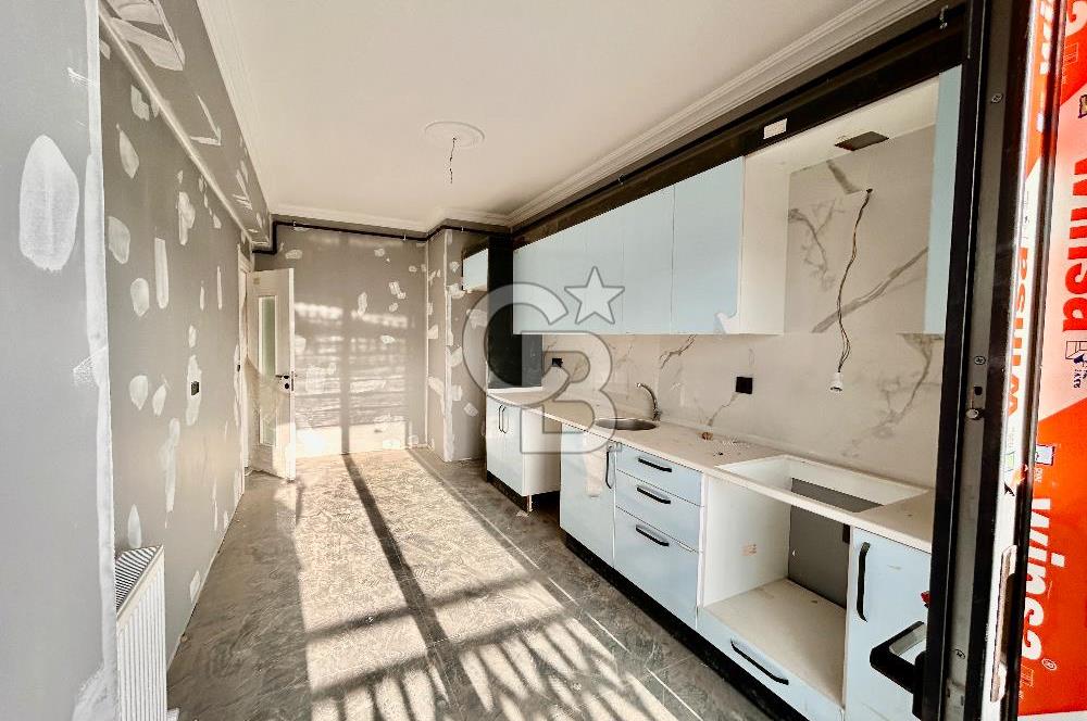 MENEMEN ESATPAŞA MAHALLESİ ANA CADDE ÜZERİ 3+1 SATILIK DAİRE