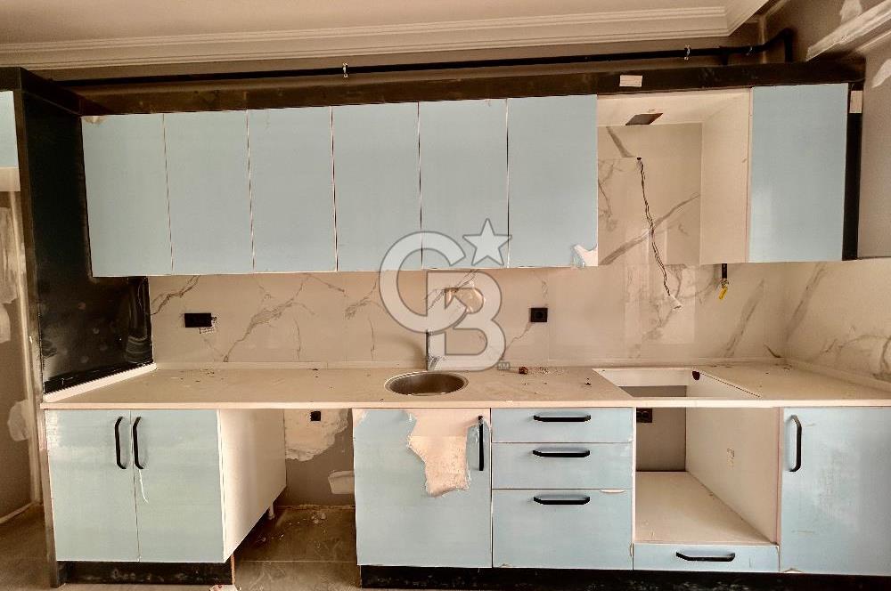 MENEMEN ESATPAŞA MAHALLESİ ANA CADDE ÜZERİ 3+1 SATILIK DAİRE