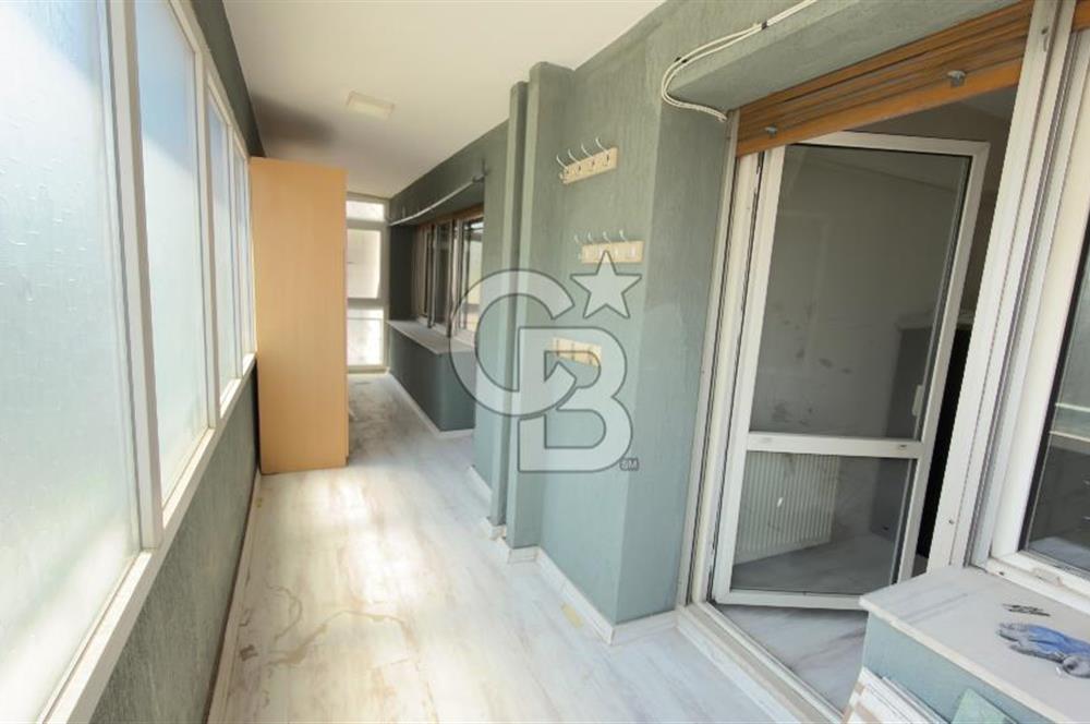 Mithatpaşa Caddesi Üzerinde Kiralık Deniz Manzaralı 4+1 Daire