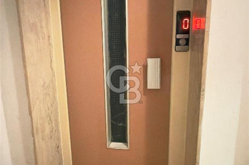 Mithatpaşa Caddesi Üzerinde Kiralık Deniz Manzaralı 4+1 Daire