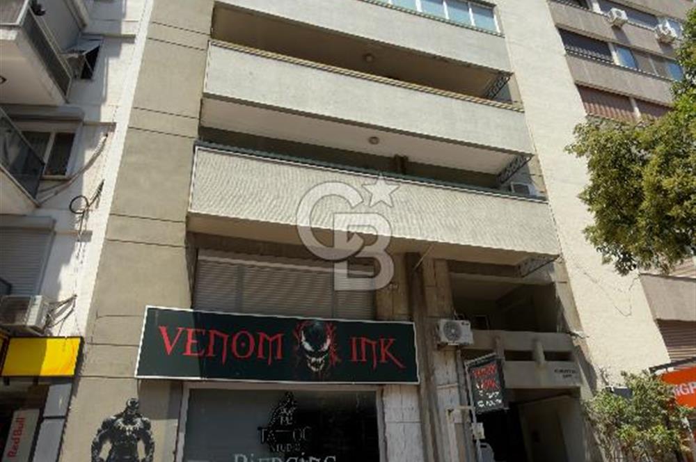 Mithatpaşa Caddesi Üzerinde Kiralık Deniz Manzaralı 4+1 Daire