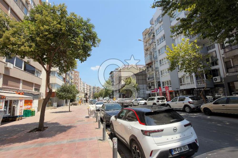 Mithatpaşa Caddesi Üzerinde Kiralık Deniz Manzaralı 4+1 Daire