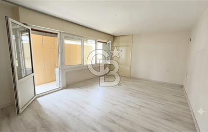 Mithatpaşa Caddesi Üzerinde Kiralık Deniz Manzaralı 4+1 Daire