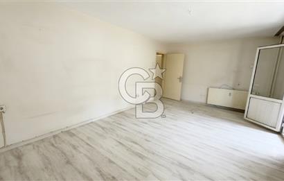 Mithatpaşa Caddesi Üzerinde Kiralık Deniz Manzaralı 4+1 Daire
