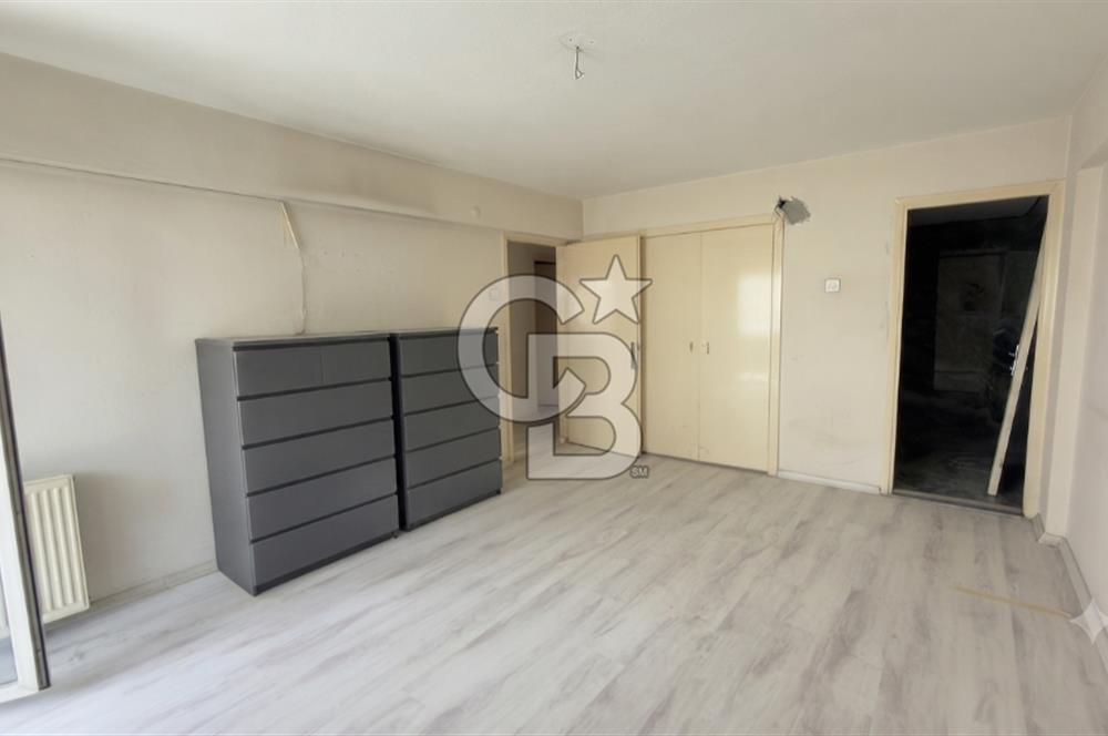 Mithatpaşa Caddesi Üzerinde Kiralık Deniz Manzaralı 4+1 Daire