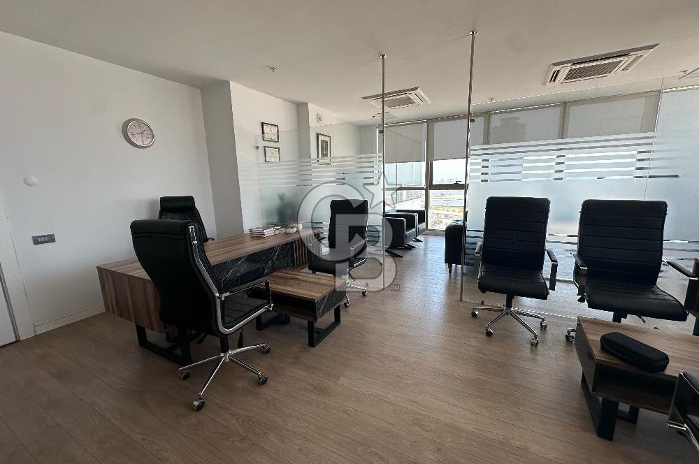 Ventus Tower Bayraklı'da Deniz Manzaralı Satılık Prestijli Ofis
