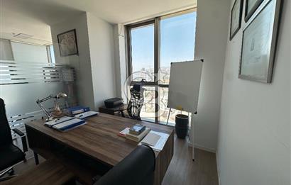 Ventus Tower Bayraklı'da Deniz Manzaralı Satılık Prestijli Ofis