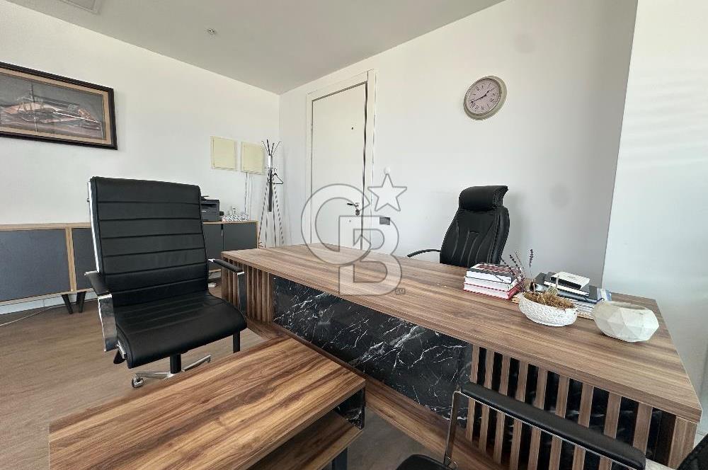 Ventus Tower Bayraklı'da Deniz Manzaralı Satılık Prestijli Ofis