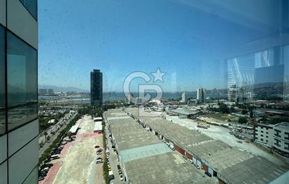 Ventus Tower Bayraklı'da Deniz Manzaralı Satılık Prestijli Ofis