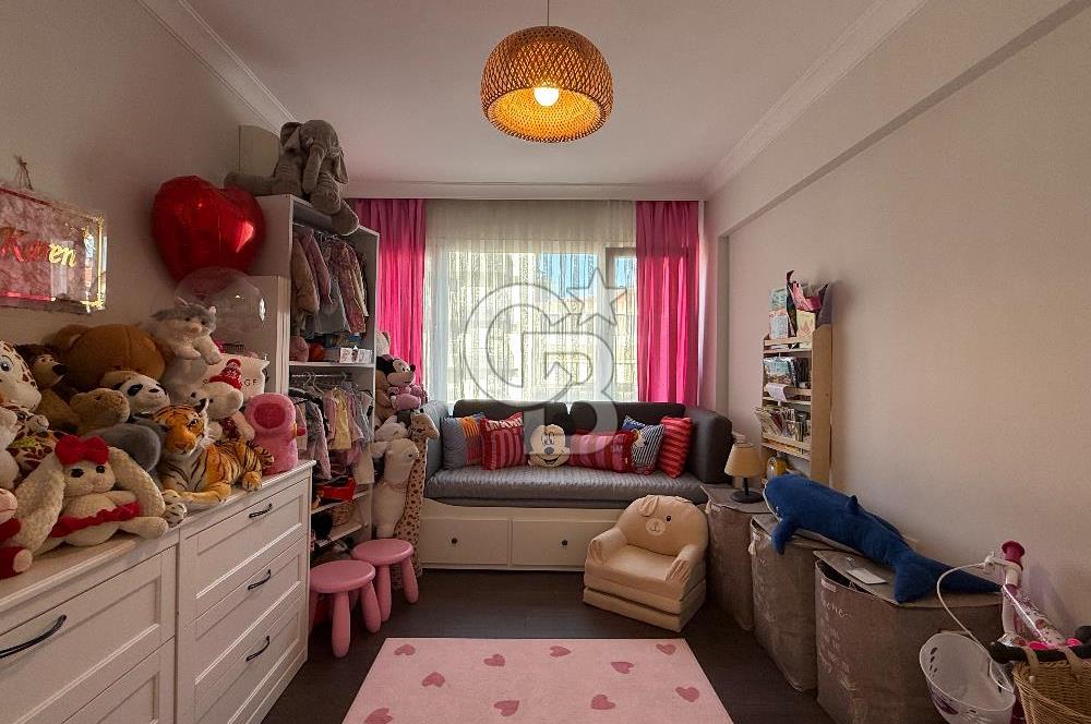 📍 İZMİR KONAK – FUAR CEPHESİNDE PRESTİJLİ KONUMDA SATILIK 3+1 DAİRE