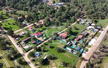 Urla Zeytinlerde Bir Dönüm Site İçi Satılık Arsa