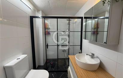 BAYRAKLI'DA SAHİLE VE İZBANA YÜRÜME MESAFELİ SATILIK 2+1 DAİRE