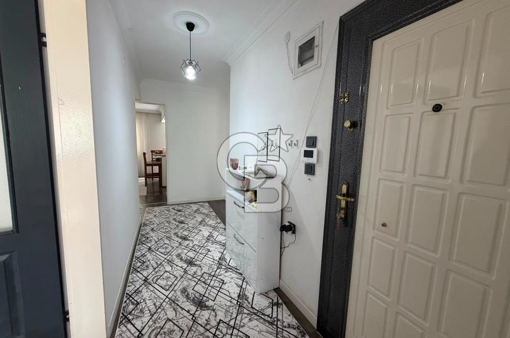 BAYRAKLI'DA SAHİLE VE İZBANA YÜRÜME MESAFELİ SATILIK 2+1 DAİRE