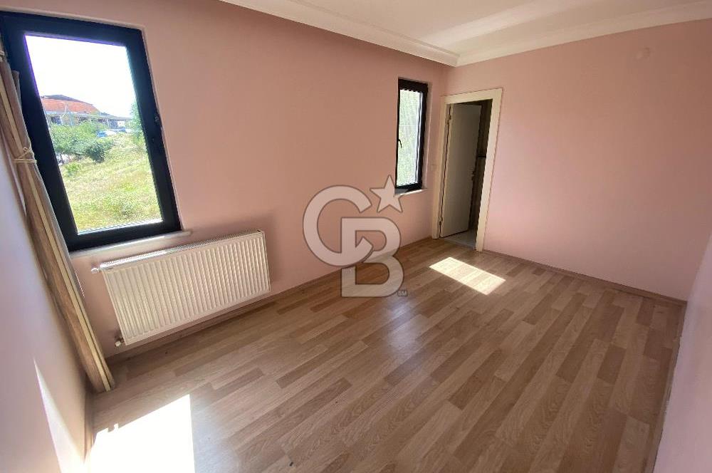 ÇEKMEKÖY MERKEZ MAHALLESİ'NDE 90 m² KİRALIK 3+1 DAİRE