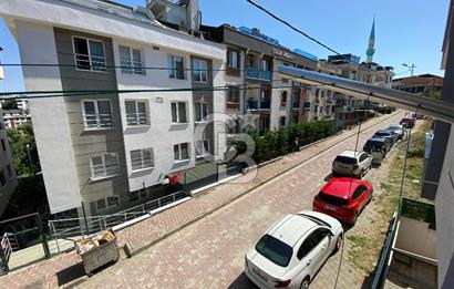 ÇEKMEKÖY MERKEZ MAHALLESİ'NDE 90 m² KİRALIK 3+1 DAİRE
