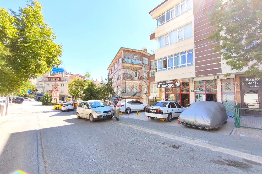 DEMİRLİBAHÇE’DE SATILIK /  METROYA YAKIN /YATIRIMLIK DÜKKAN