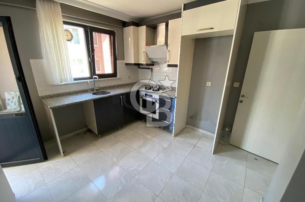 ÇEKMEKÖY MERKEZ MAHALLESİ'NDE 90 m² KİRALIK 3+1 DAİRE