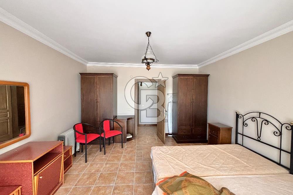 BALIKESİR BOĞAZKÖY'DE 2.177m²ARSA İÇİNDE SATILIK MÜSTAKİL VİLLA