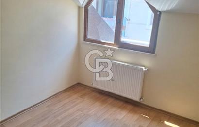 Aydınevler'de Satılık 2+2 Dubleks Asansörlü, Geniş Teraslı